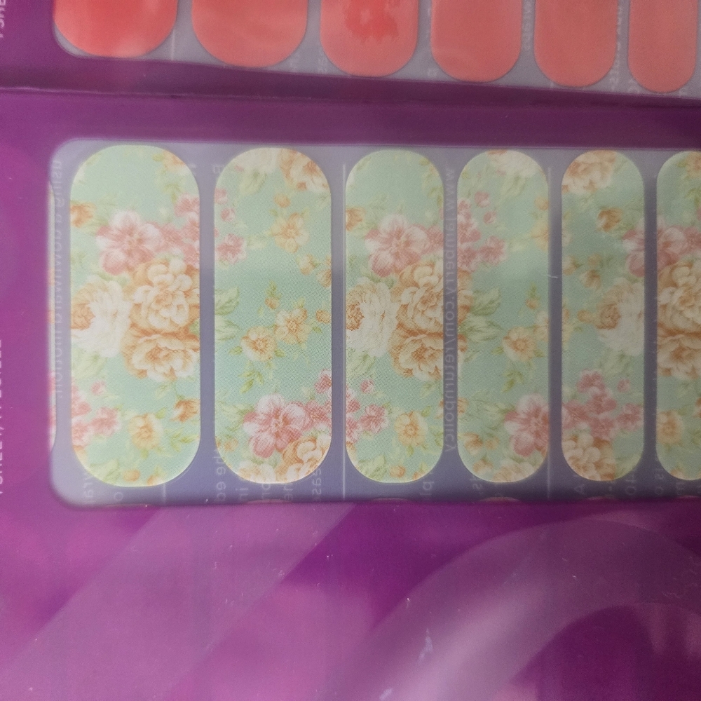 Jamberry Nail Wraps Assorted Set - Picture 8 of 11
